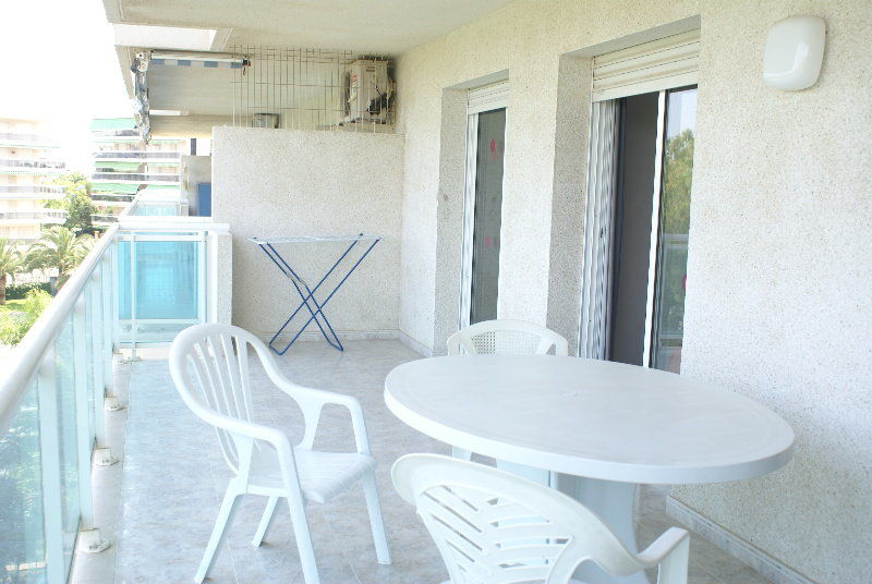 Uhc Village Park Apartments Salou Ngoại thất bức ảnh